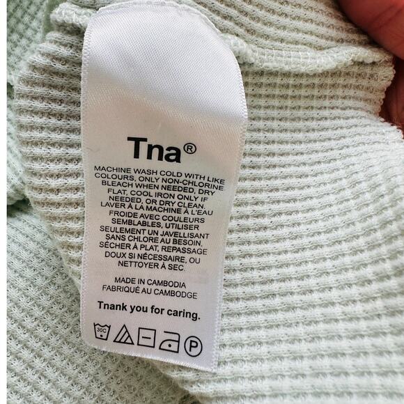 Aritzia TNA Light Mint Green Waffle Knit Long Sleeve Crop Sweater XS - Picture 9 of 11